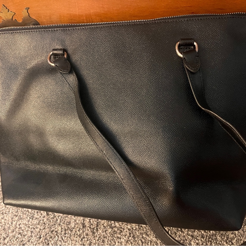 COACH Black Leather F79608 with Front Pocket - Picture 2 of 10